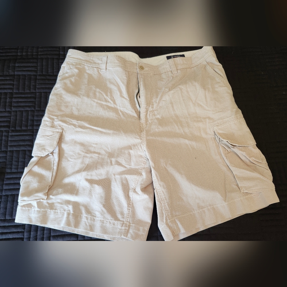 Cremiux Men's Cargo Shorts in Light Beige - Classic Summer Utility